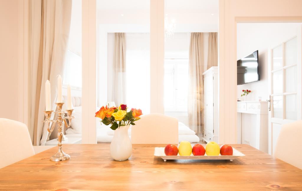 Fritz By Rockchair Apartments L Superhost Status L 3 Bedrooms Boxspringbeds 2 Bathrooms 2 Kitchen - Cozy Family & Business Flair Welcomes You! Берлин Екстериор снимка